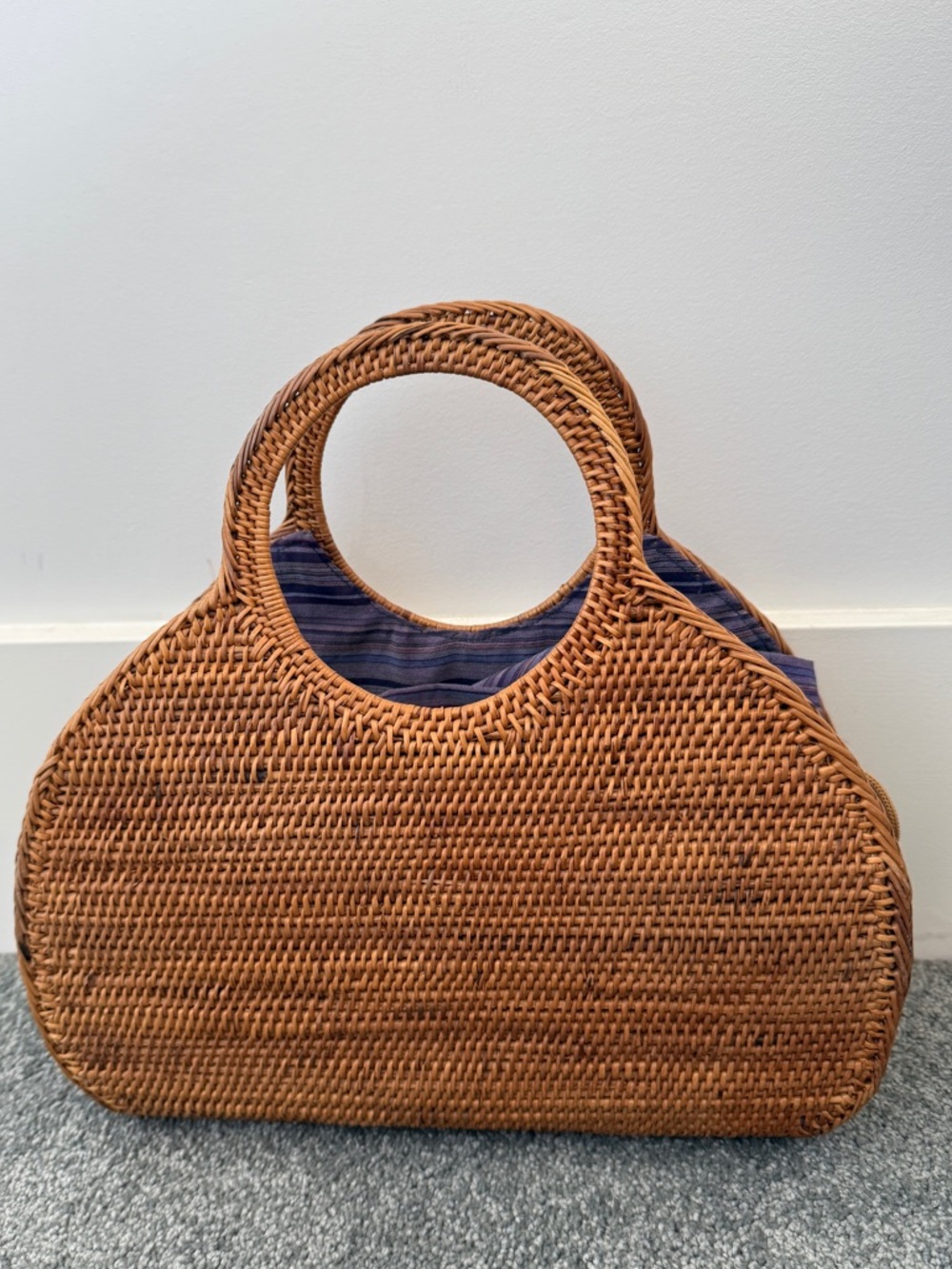 Anthropologie Bali rattan reed woven weave honey brown medium hand bag tote lned - Picture 2 of 6